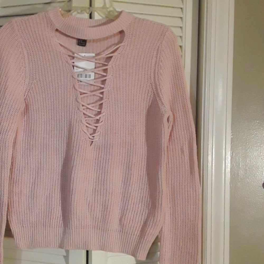 Light pink sweater
